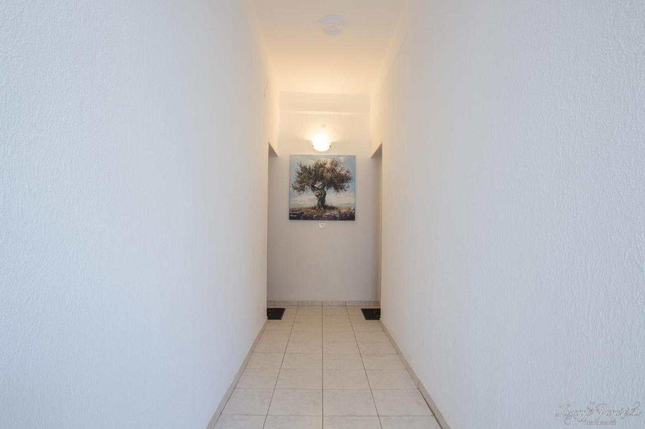Pier Apartments Karpathos Ngoại thất bức ảnh